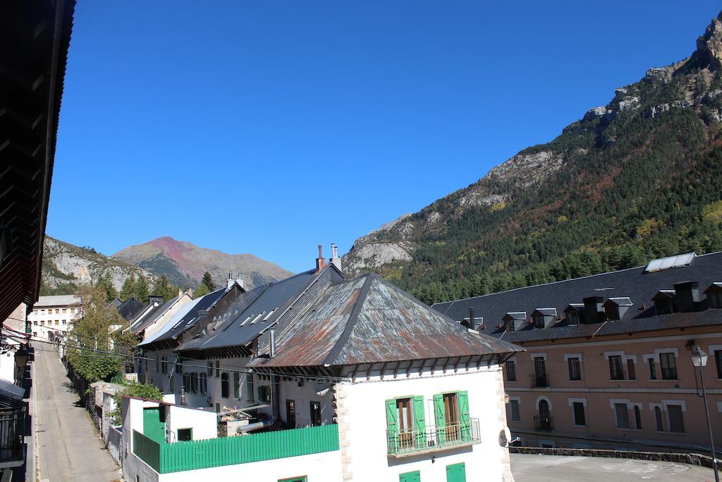 Albergue De Canfranc Estacion Pokój zdjęcie