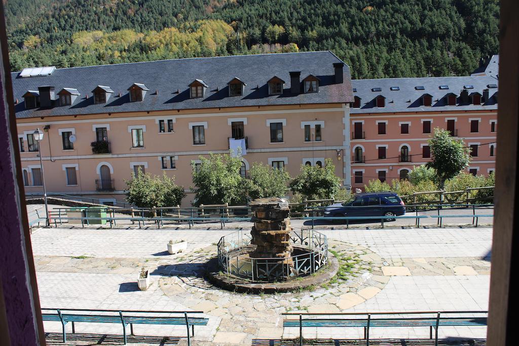 Albergue De Canfranc Estacion Pokój zdjęcie