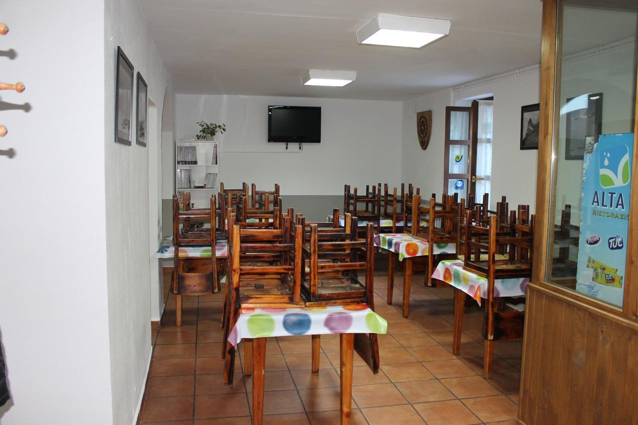 Albergue De Canfranc Estacion Zewnętrze zdjęcie