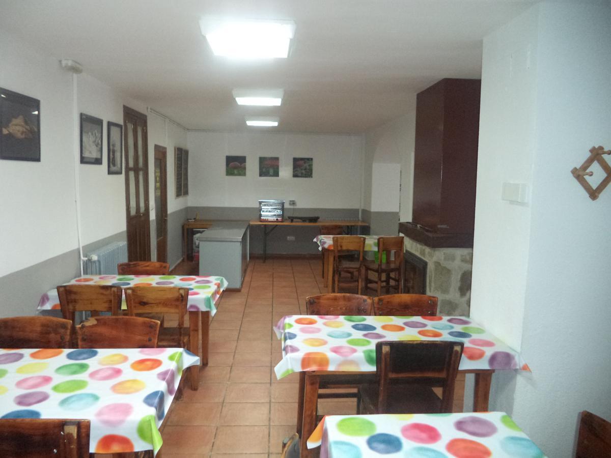 Albergue De Canfranc Estacion Zewnętrze zdjęcie